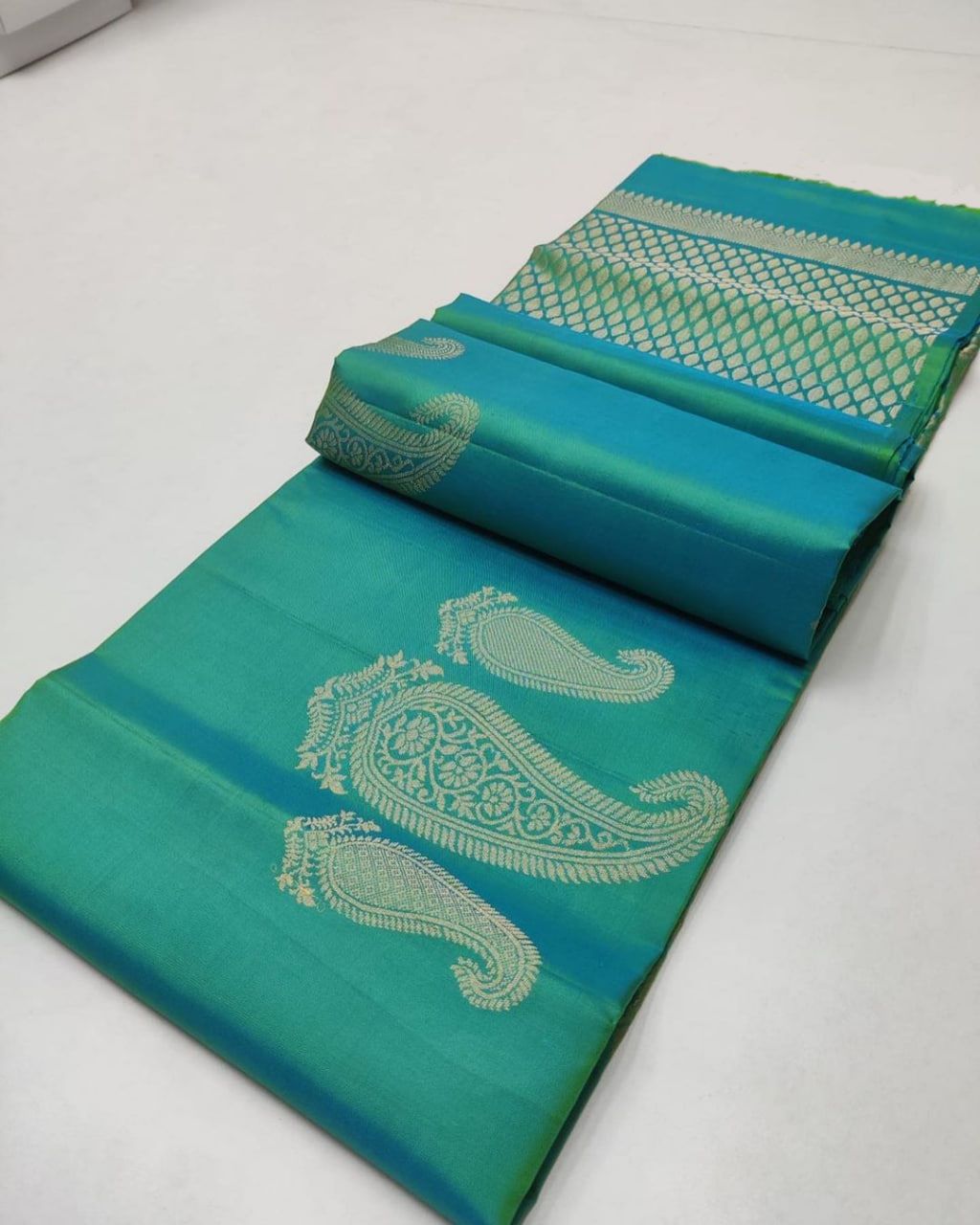 Ritika Gold Zari Designer Pure Lichi Kanchipuram Silk Sarees